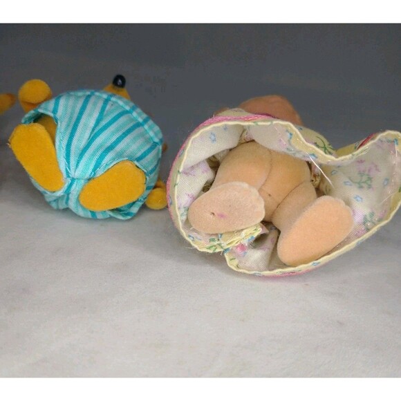 Sylvanian Calico Critters Woodez lot Of 4 ~Toy Poodle, Foxes Are Missing Tails - Picture 14 of 15